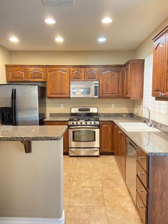 Building Photo - 95 Broken Putter Way