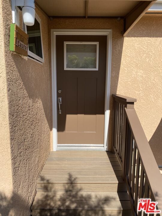 Building Photo - 10740 Aqua Vista St