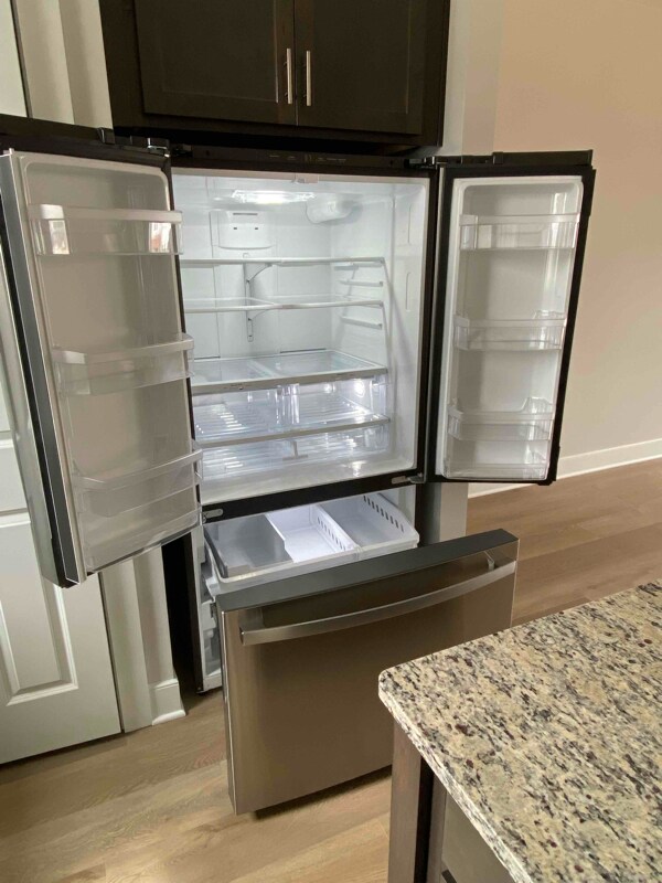 Building Photo - 14 Old Barn Wy