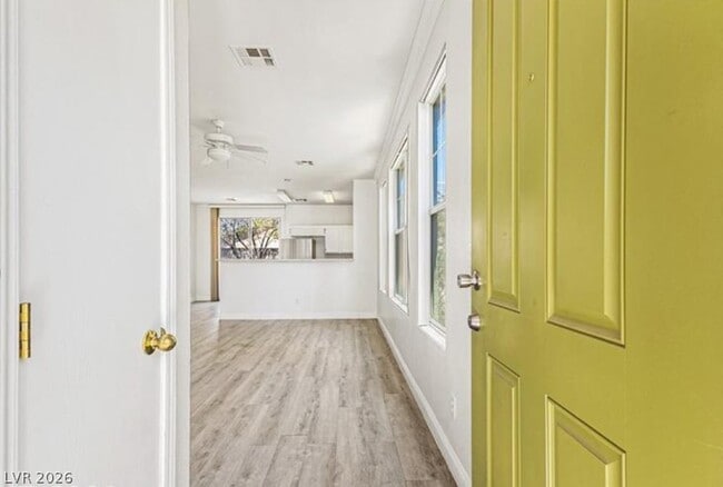 Building Photo - 2520 Bottle Palm Ct