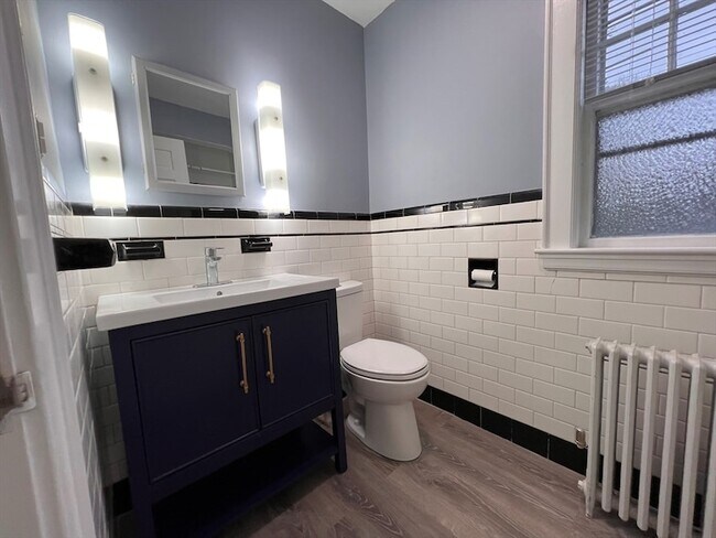 Building Photo - 20-22 Randall Avenue Unit 1