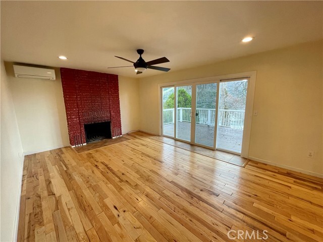 Building Photo - 2245 Westlake Dr