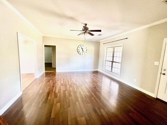 Building Photo - 2415 Bluestone Dr