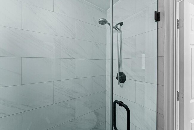 Building Photo - 1409 Lantern Light Dr