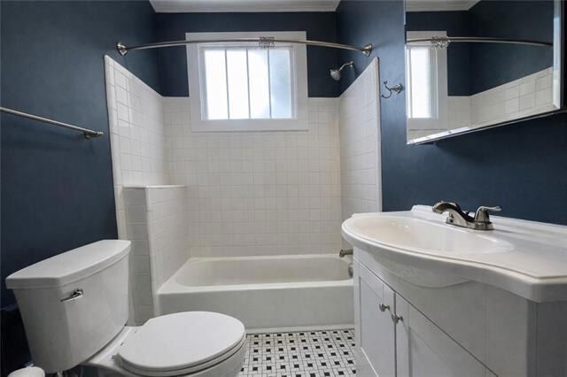 Building Photo - 4500 General Pershing St