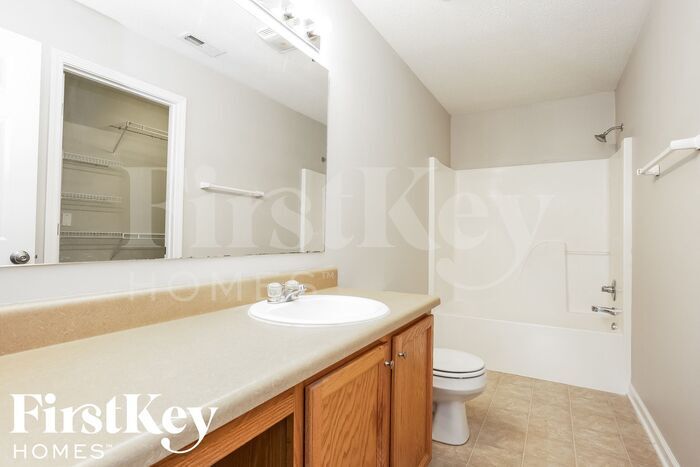 Building Photo - 10622 Deercrest Ln