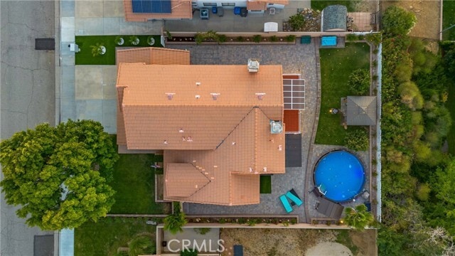 Building Photo - 4561 Grandview Dr