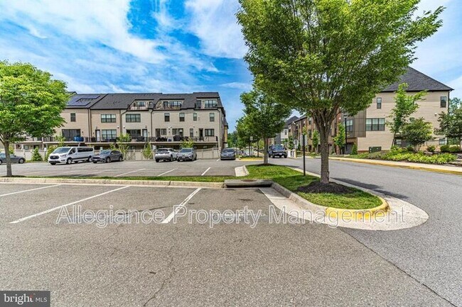Building Photo - 6301 Edsall Rd