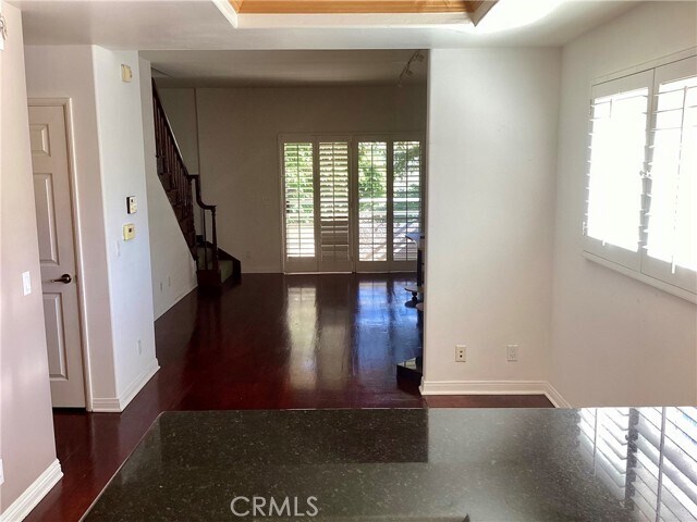 Building Photo - 5145 Yarmouth Ave