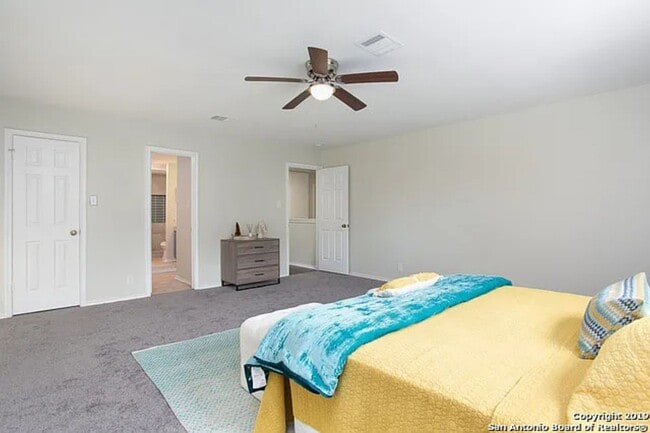 Building Photo - 13130 Regency Bend