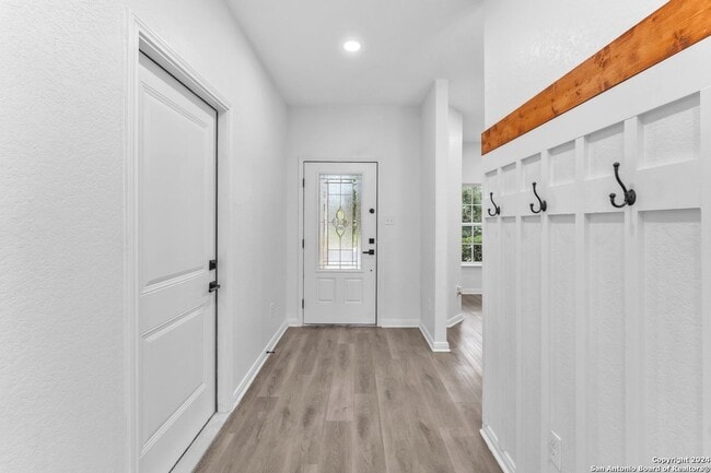 Building Photo - 8030 Bluewater Cove