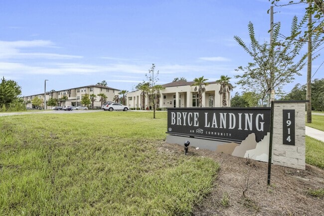 Building Photo - Bryce Landing