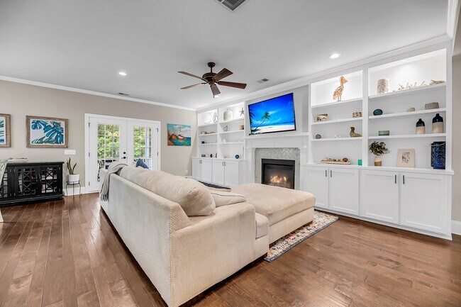 Building Photo - 5725 Caviar Ct