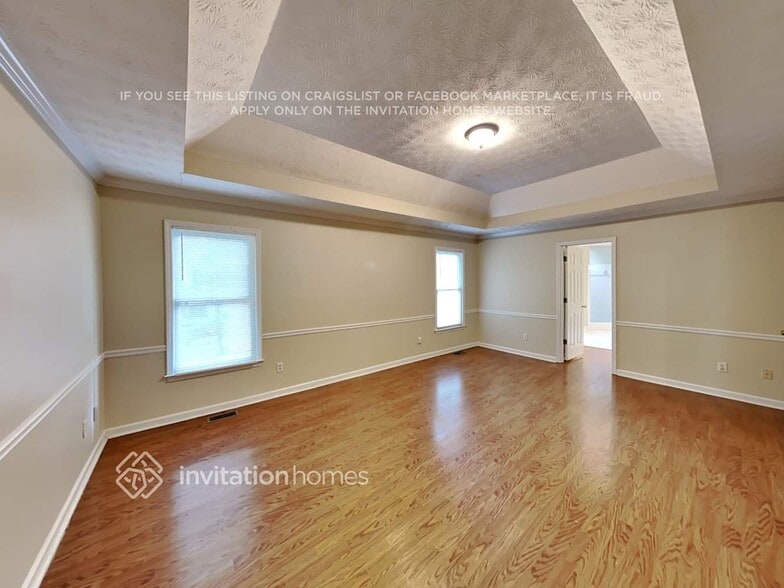 Building Photo - 1700 Little Brook Dr SW