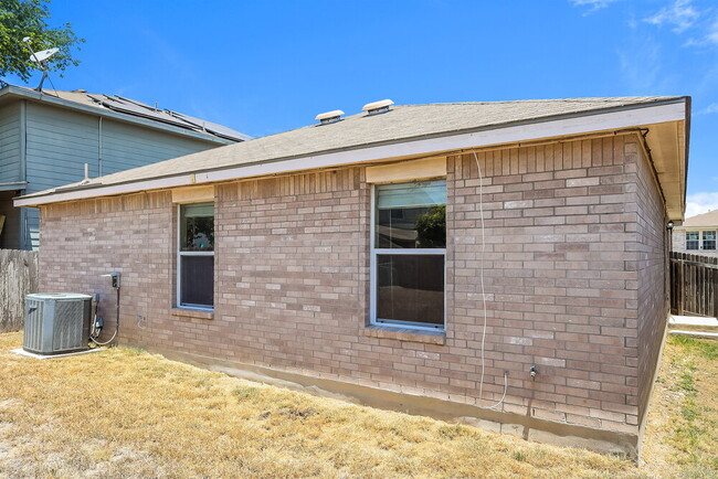 Building Photo - 9638 Sandflat Pass