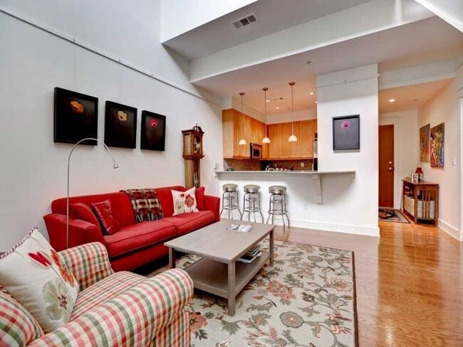 Building Photo - 273 12th St NE