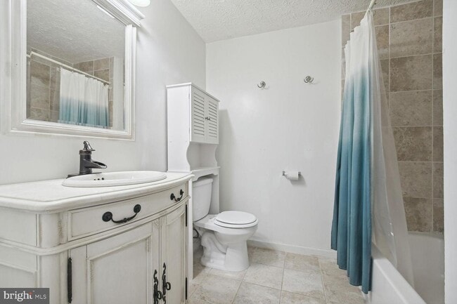 Building Photo - 5818 Rock Forest Ct