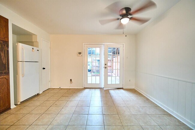 Building Photo - 6119 Fondren Rd