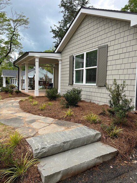 Building Photo - 1672 South Milledge Avenue