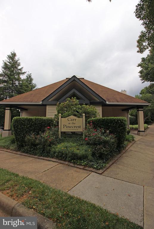 Building Photo - 6608 Jupiter Hills Cir