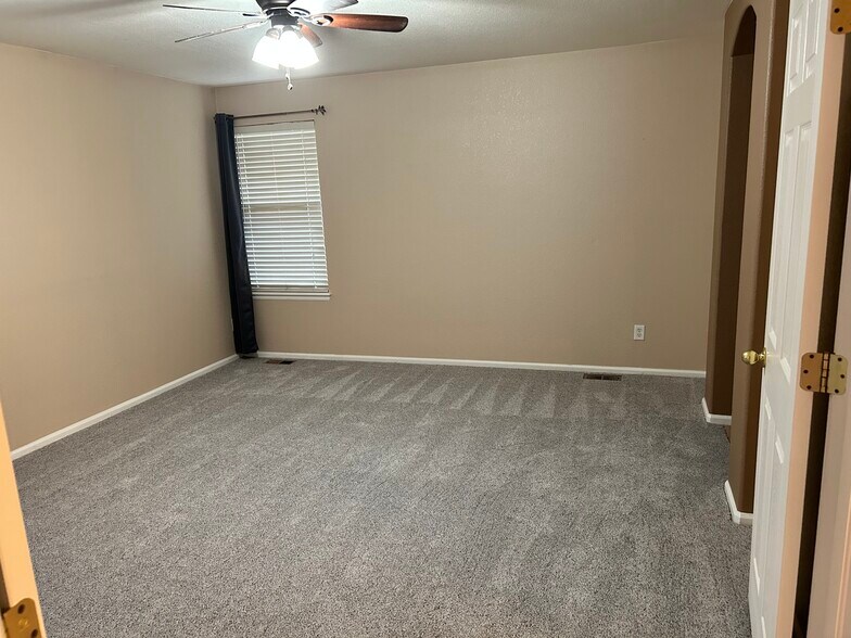 Master Bedroom - 14263 Jared Ct