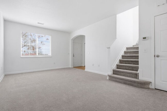 Building Photo - 12787 Jasmine Ct