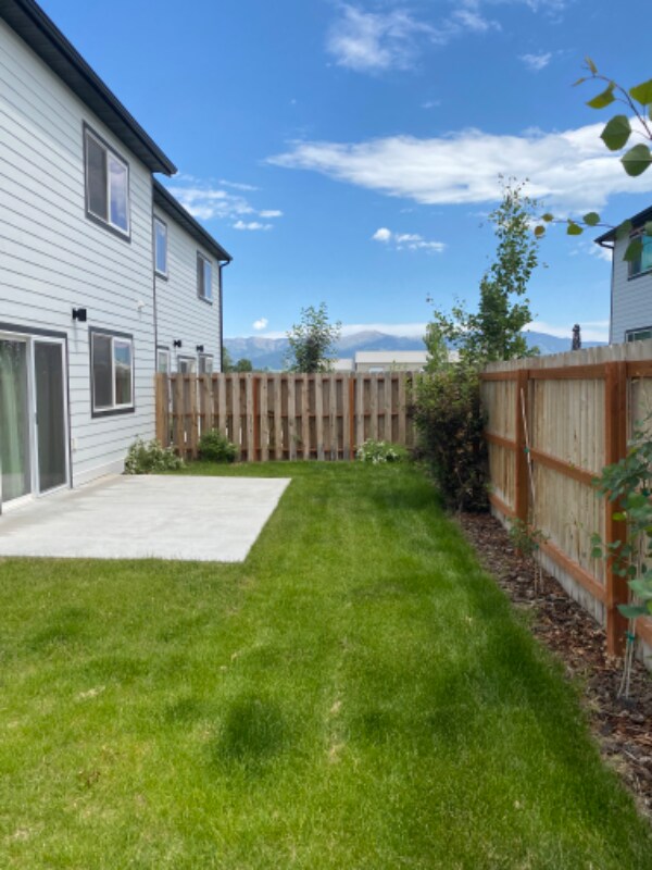 Building Photo - 1200 Glider Ln