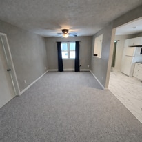 Building Photo - 23 Valkyr Rd