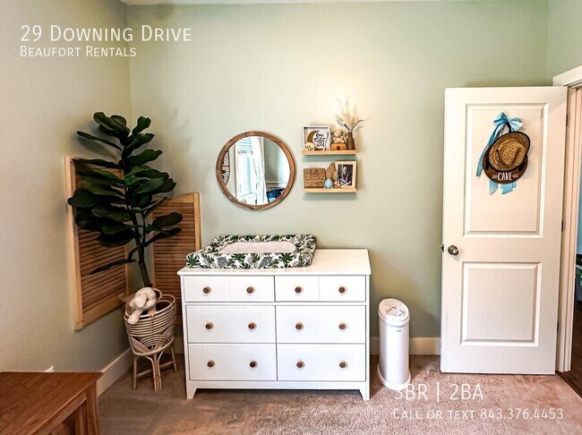 Building Photo - 29 Downing Dr