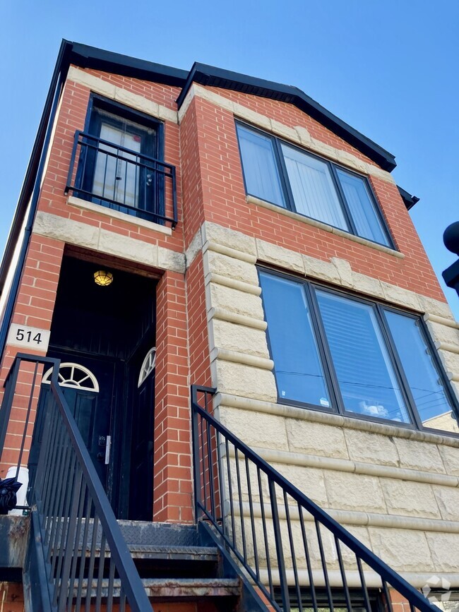 Building Photo - 514 S Denvir Ave