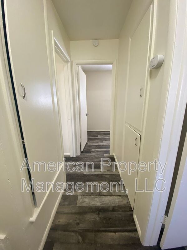 Building Photo - 1598 S 67th E Ave