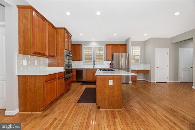 Building Photo - 3907 Braveheart Cir