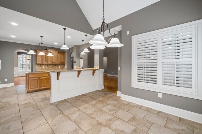 Building Photo - 137 Northington Woods Dr
