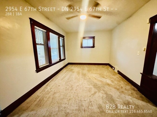 Building Photo - 2954 E 67th St