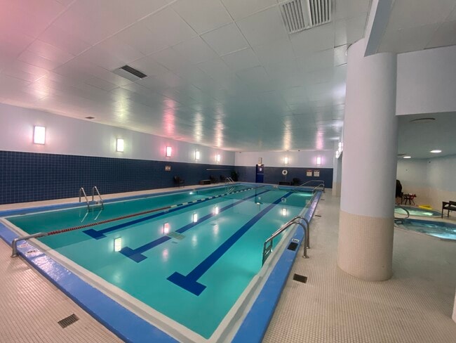 Building Photo - 505 N Lake Shore Dr