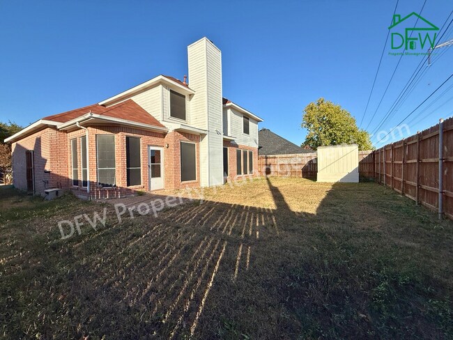 Building Photo - Beautiful 4 Bedroom 2.5 Bathroom Home for Lease in Grand Prairie, TX