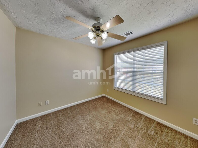 Building Photo - 1877 Alcovy Trace Way