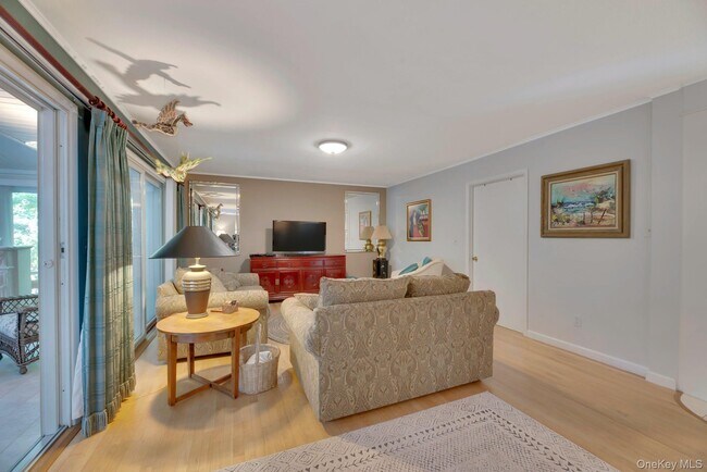 Building Photo - 1075 Inlet Ln
