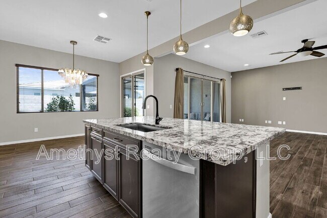 Building Photo - 5116 N 185th Ave