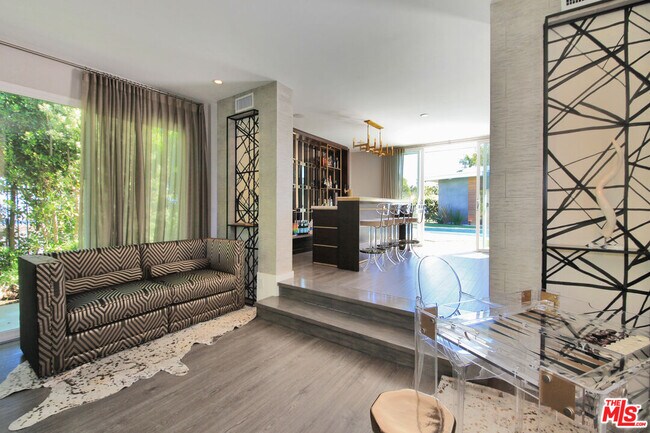 Building Photo - 3054 Elvido Dr