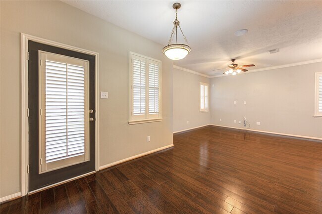 Building Photo - 14559 Gleaming Rose Dr