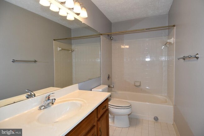 Building Photo - 13703 Lord Sterling Pl