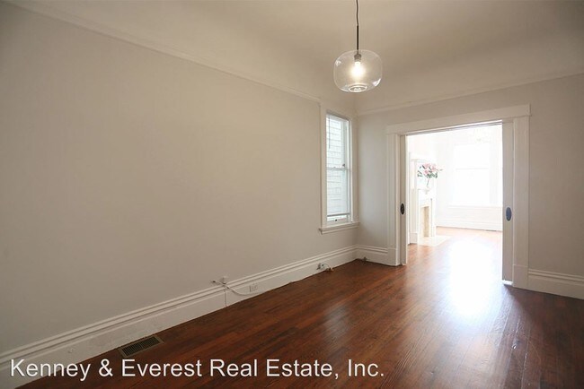 Building Photo - 3 br, 1 bath Apartment - 164A 5th Avenue