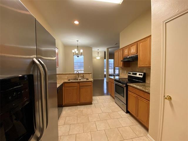 Building Photo - 550 Monarch Dr