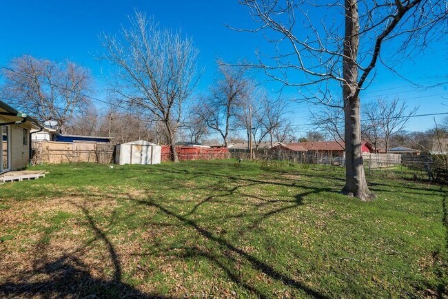 Building Photo - 7704 Woodspan Dr
