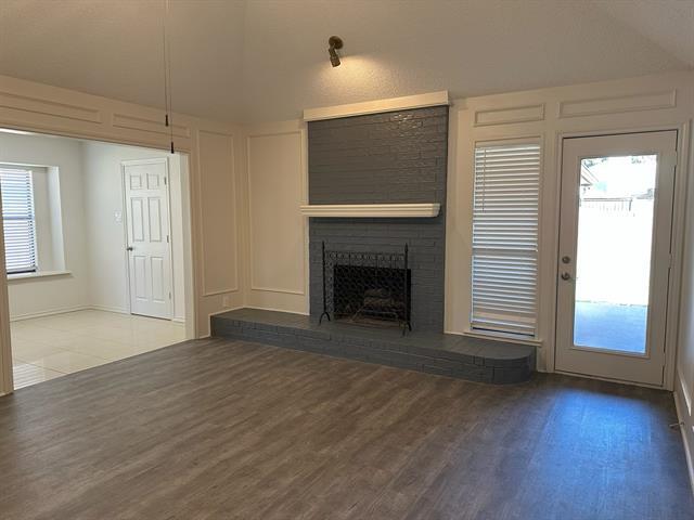 Building Photo - 2033 Espinosa Dr