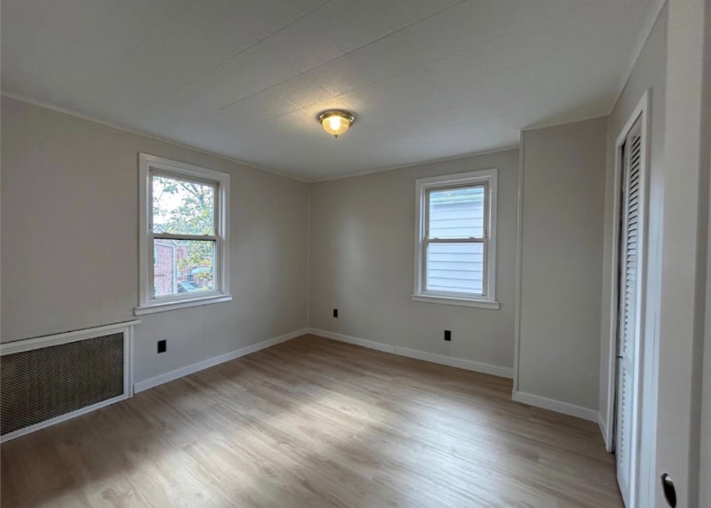 Building Photo - 77-25-7169 169th St