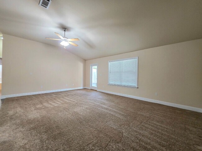 Building Photo - 14645 Birkdale Dr