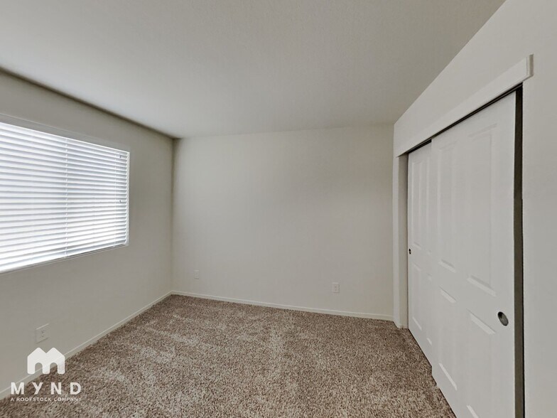 Building Photo - 14341 Durham Dr