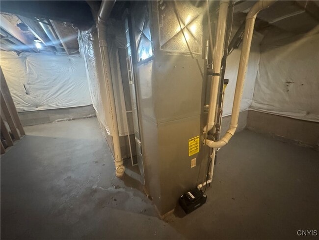 Building Photo - 5215 Harriet Fisher Dr